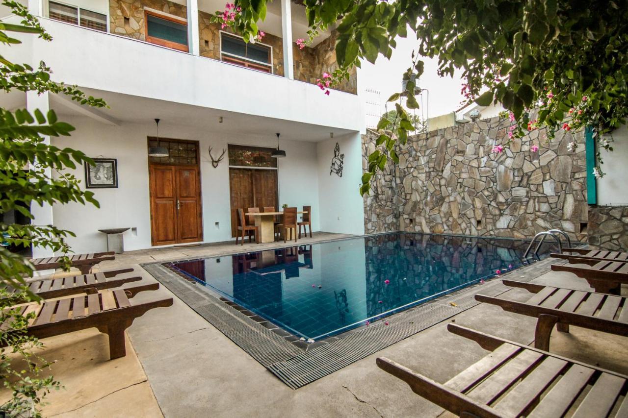 Gomez Place Negombo Dış mekan fotoğraf